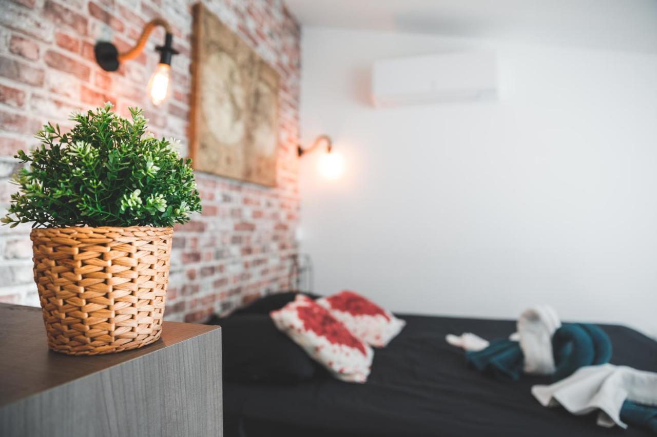 Loft *
